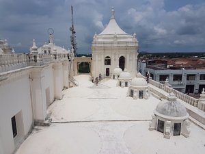 On the roof of León cathedral