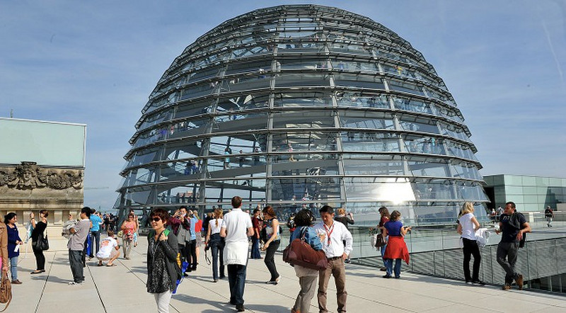Tour inside Reichstag