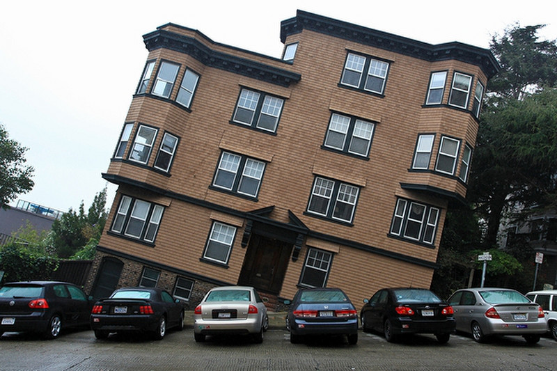 San Francisco crooked houses3