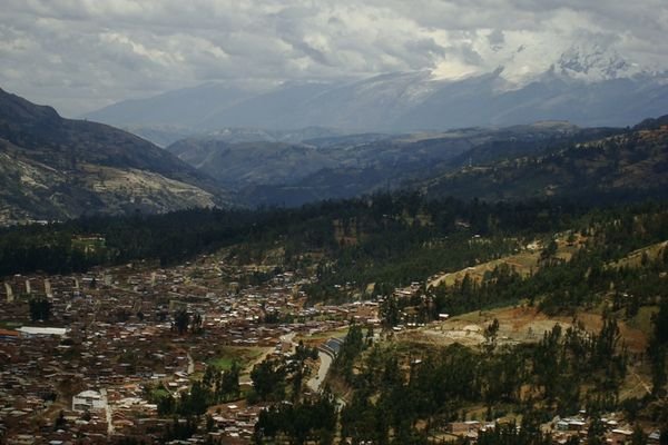 Huaraz, vu depuis une colline