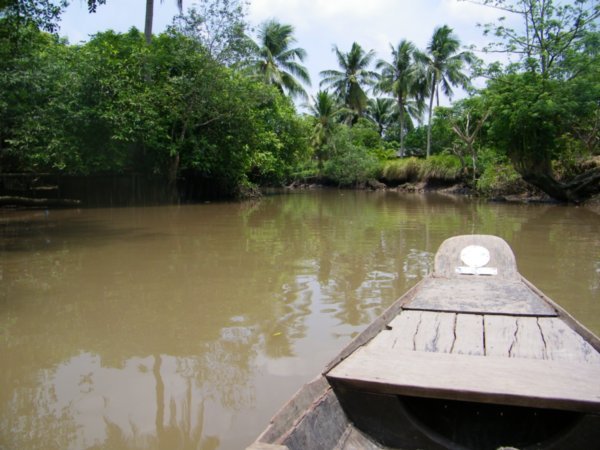 A quiet ride on a sampan