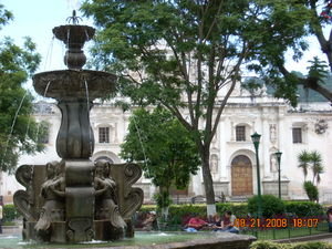 Antigua Square