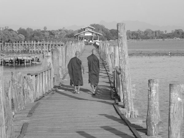 Two monks crossing the U Bein's Bridge