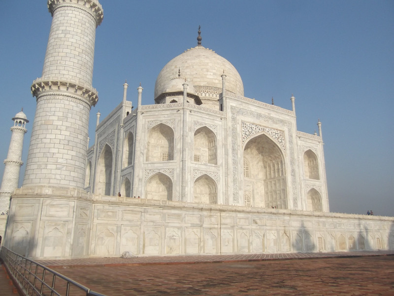 Taj Mahal Front Sunrise 2