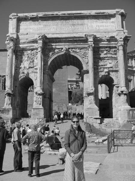 Forum Arch