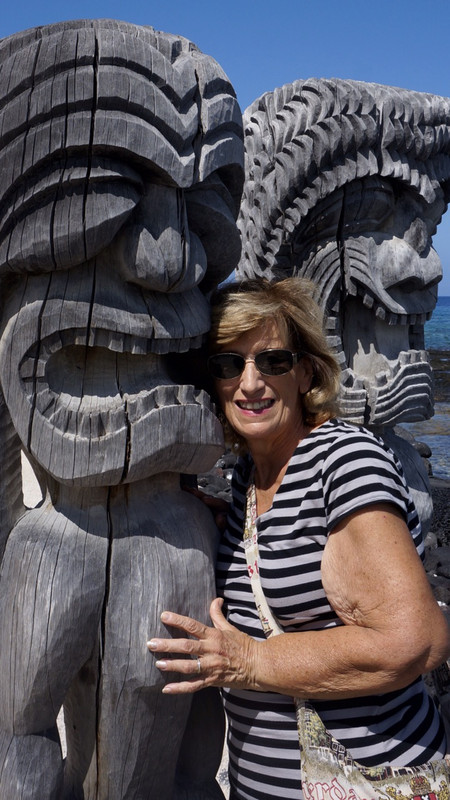 Mom with Tikis at Place of Refuge