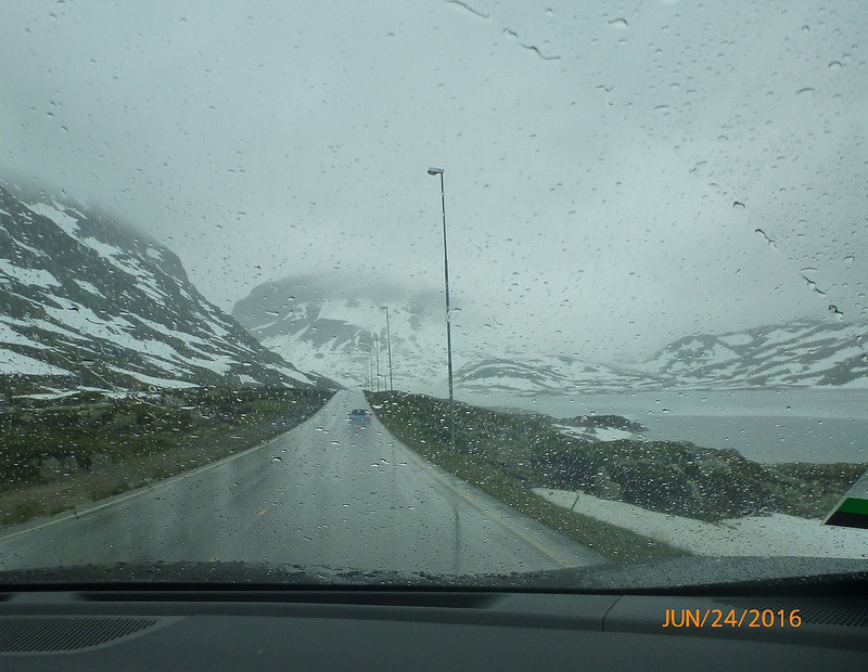 Driving in the Rain.  That&#39;s Norway.