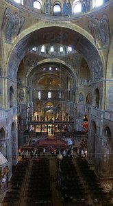 Inside St. Mark&#39;s Basilica 