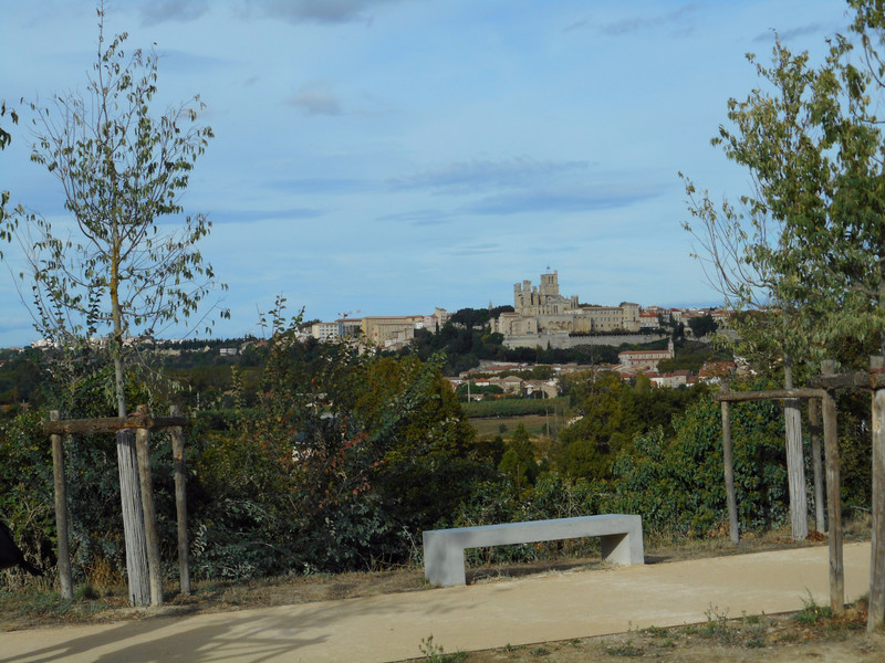 191002 38 Beziers from the boat