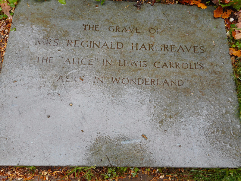 171009 5 Alices grave