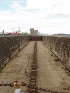 2-Titanic dry dock