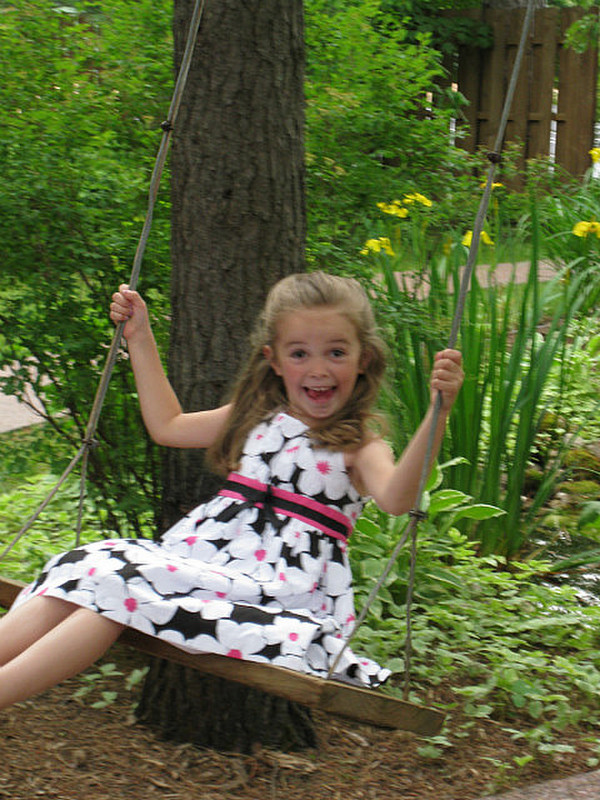 Taylor on the swing 