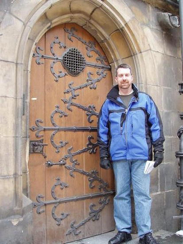 22 The doors in Prage are amazing.