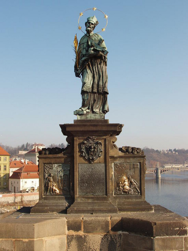 07 The statue of John of Nepomuk on the bridge