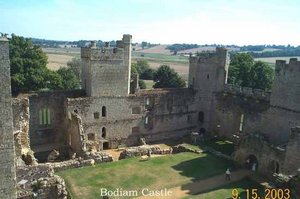 33  Bodiam Castle