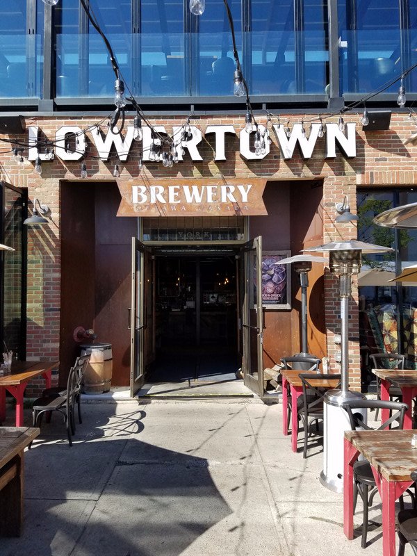 Lowertown Brew Pub in Ottawa