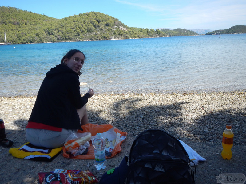 last picnic in Pomena Bay