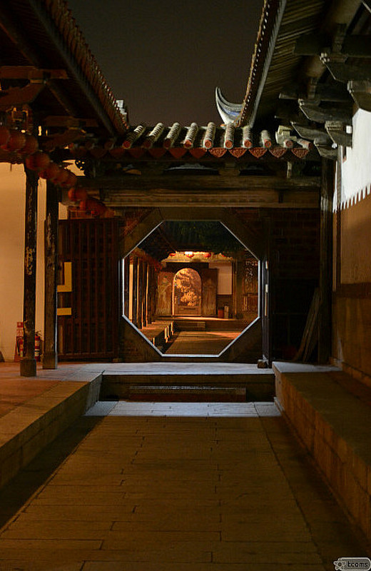 longshan temple