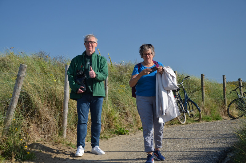 Hans & Marion walking among Scheveningen dunes.