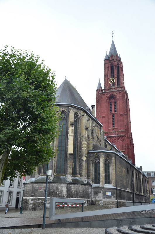 St. Servatius church with red brick tower