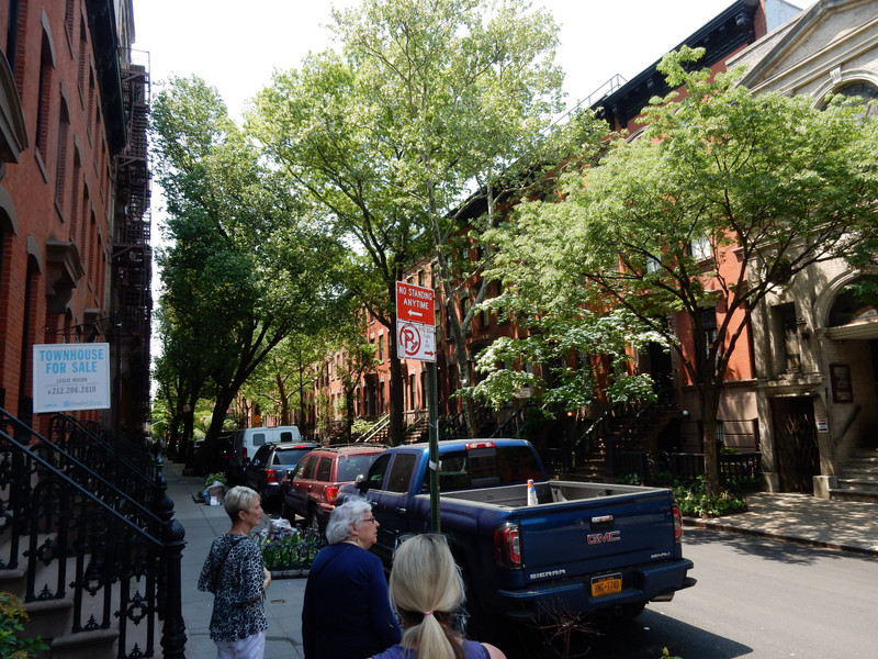 Greenwich Village streetscape 1