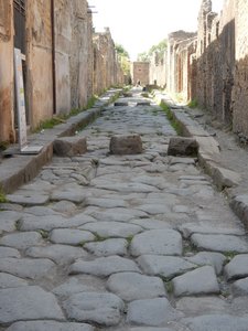 The stepping stones over the sewer in Pompeii