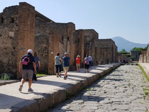 The tourists in Pompeii