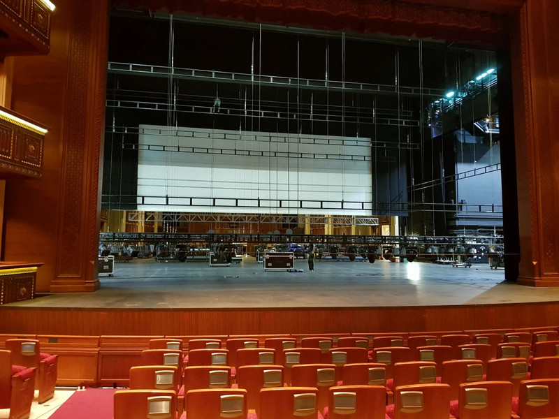 Huge stage area