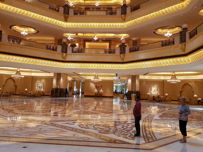 Emirates Palace Hotel foyer