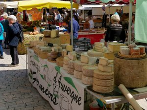 Market Day 11 - le fromage