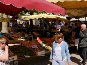 Market Day 12 - le fruit and veges