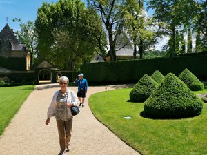 Les Jardins du Manoir D'Eyrignac 18 - still going strong