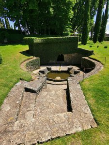 Les Jardins du Manoir D'Eyrignac 19 - the Laverie where washing was done twice a month
