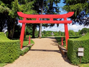 Les Jardins du Manoir D'Eyrignac 24 - the Japanese Gate