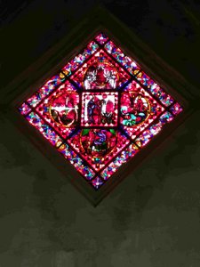 Abbaye Fontfroid 17 - Main Chapel - Detailed leadlighting 1