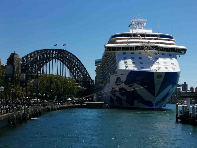 Majestic Princess at Overseas Cruise Terminal Sydney