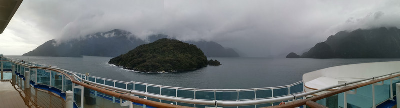 43 - Panoramic view of the entry to Dusky Sound