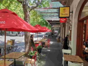 127 - Sidewalk cafes in Newmarket