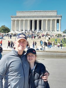 Lincoln  Memorial - Adrian & Sophie