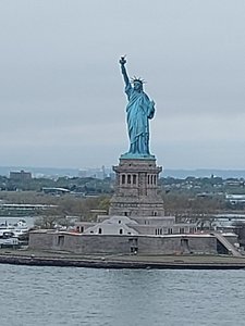 Norwegian Gem 32 - Sailing from New York 7 - Statue of Liberty 2