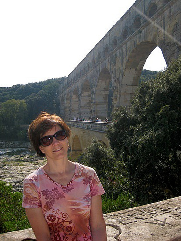 Lucy at Pont du Gard