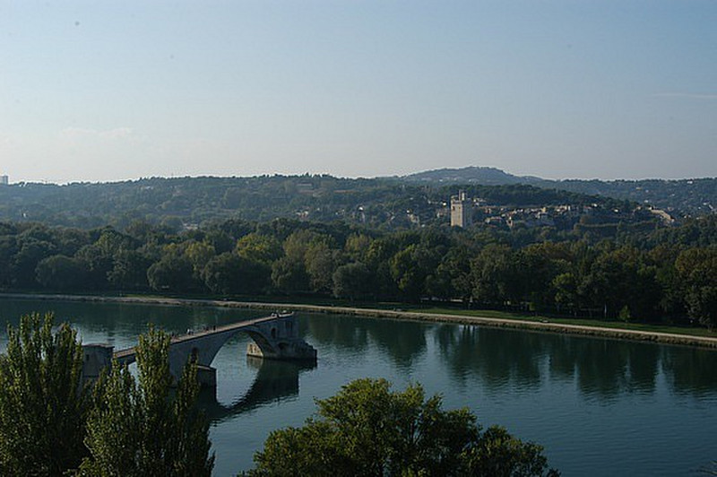 View of Pont du Avignon from Villeneuve