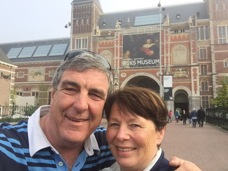 Selfie outside the Rijksmuseum