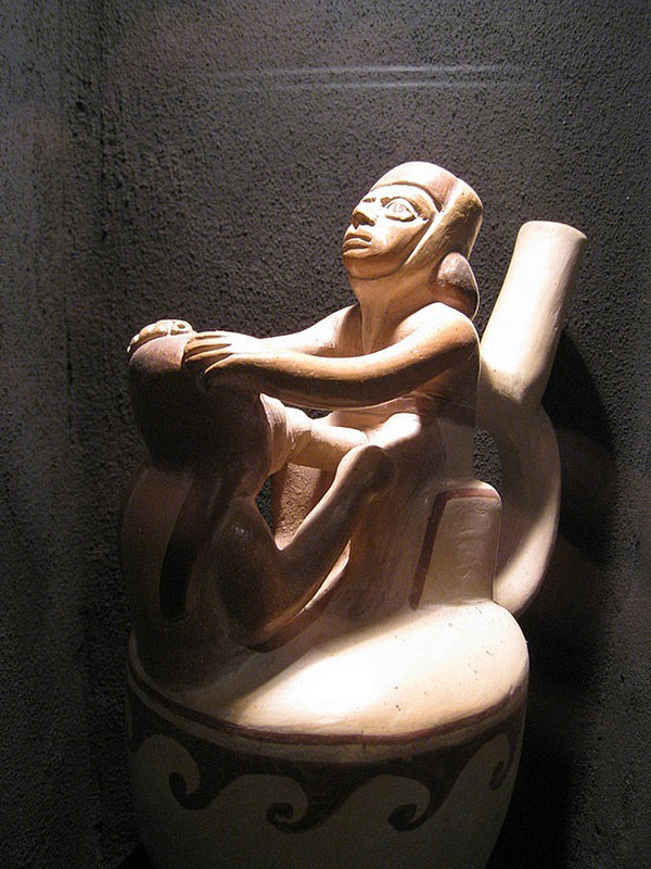 Peruvian Pottery ... Interesting ...