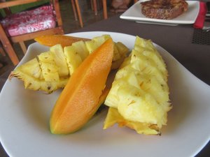 Fresh Papaya and Pineapple For Breakfast
