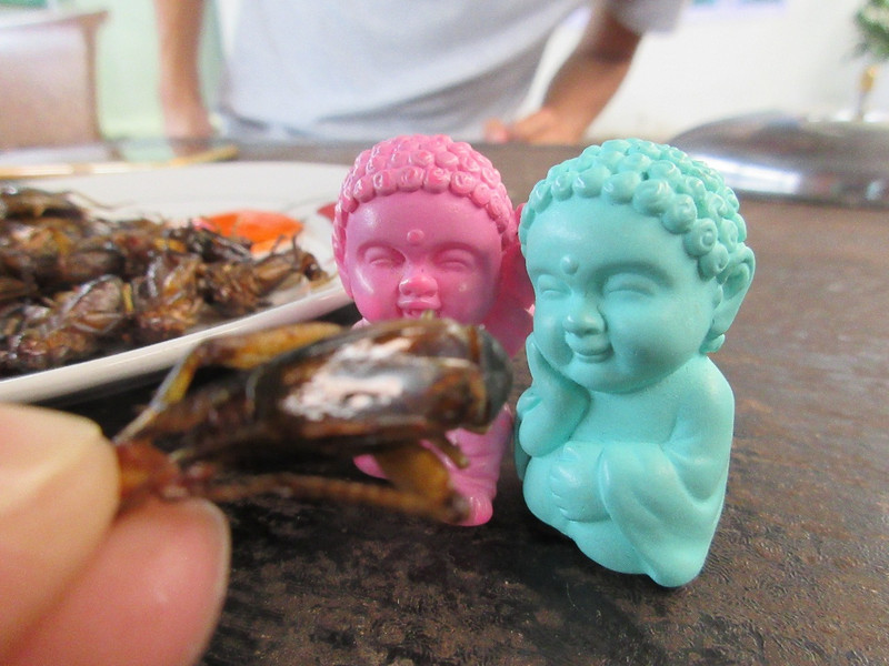 Buddhas Digging the Crickets ...