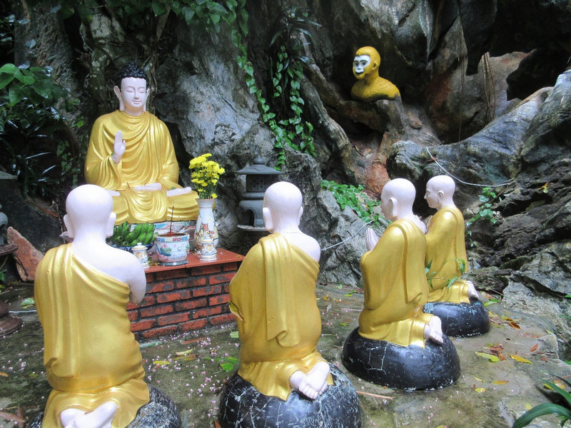 Unique Buddhist Imagery ...