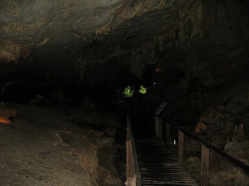 Lang cave 2