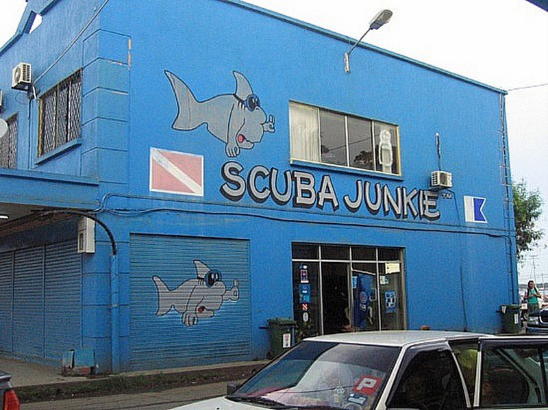 Diving gear store
