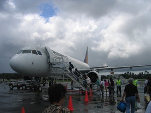 aAvion pour Manille - Plane to Manila